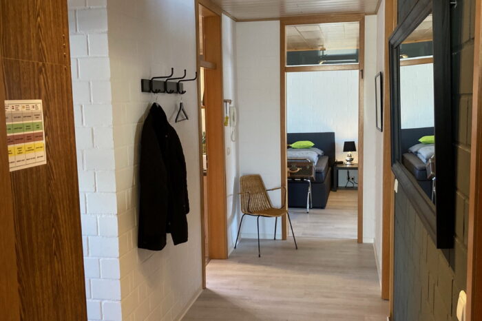 Kaiserhof Ferienwohnungen Westerwald - Appartement AMSTERDAM - Flur