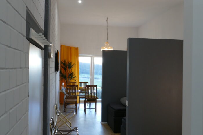 Kaiserhof Ferienwohnungen Westerwald - Appartement VENEDIG - 4 Meter hohe Decken