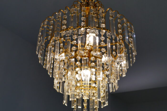 Kaiserhof Ferienwohnungen Westerwald - Appartement VENEDIG - Kronleuchter