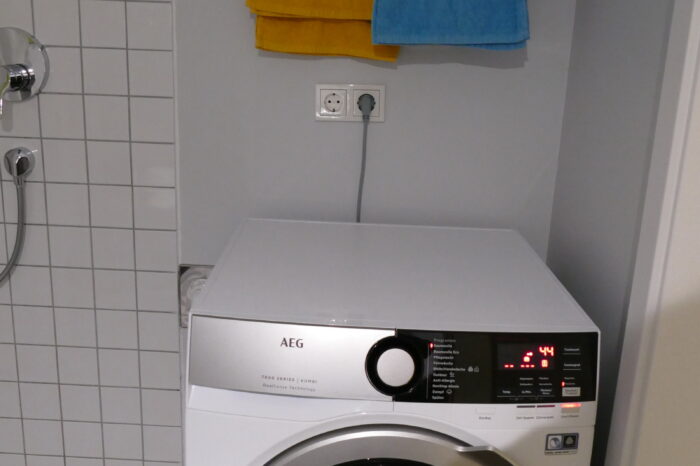 Kaiserhof Ferienwohnungen Westerwald - Appartement LONDON - Waschmaschine