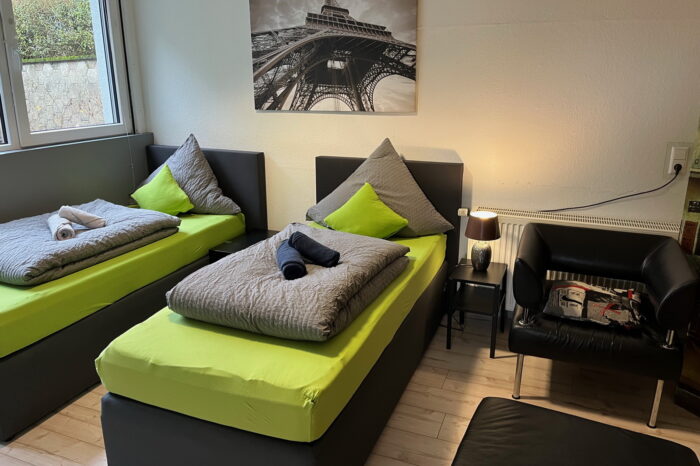 Kaiserhof Ferienwohnungen Westerwald - Appartement PARIS - liebevolle Einrichtung